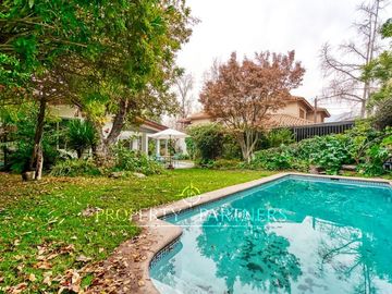 Casa de un piso  con excelente terreno
