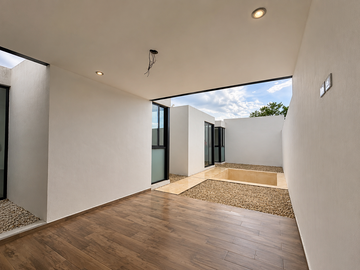 ÚLTIMA CASA EN VENTA EN PRIVADA GARDENA EN CHOLUL