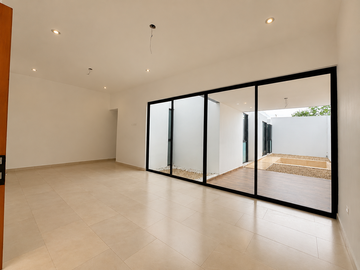ÚLTIMA CASA EN VENTA EN PRIVADA GARDENA EN CHOLUL