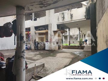 CASA EN VENTA EN COL. MIRAVALLES, TEPIC, NAYARIT. (EN)