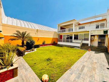 Casa en venta en Veracruz con ampio jardin Fracc. Jardines de Mocambo