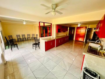 Casa en venta en Veracruz con ampio jardin Fracc. Jardines de Mocambo
