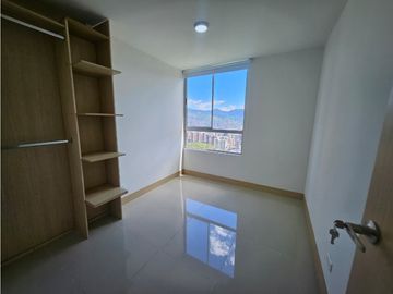 Apartamento para arriendo en El Poblado Loma del Indio