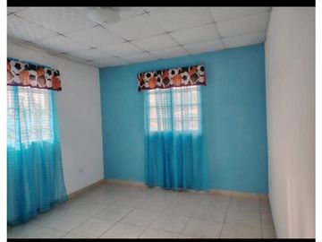 SE VENDE CASA EN CHORRERA GUADALUPE  600 M2 DOS NIVELES