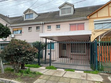 Casa en arriendo  en ESTACIÓN CENTRAL