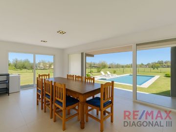 Casa en CAMPOS DE ROCA 2  VENTA