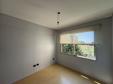 VENTA DEPTO 3 AMB. CON COCHERA Y BAULERA EN BERNAL