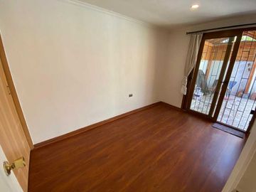 Casa en venta  en LA FLORIDA