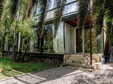 CASA DE DOS DORMITORIOS EN VENTA CAMPO TIMBO