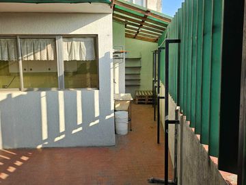 Oficina en arriendo  en LA CISTERNA
