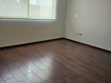 Casa en venta en San Bernardino Tlaxcalancingo, San Andrés Cholula, Puebla