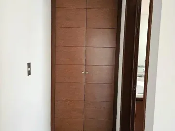 Casa en venta en San Bernardino Tlaxcalancingo, San Andrés Cholula, Puebla