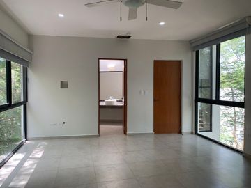 EXCLUSIVA PROPIEDAD EN RESIDENCIAL CABO NORTE MERIDA