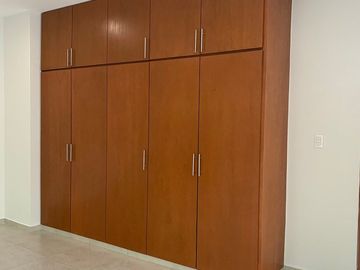EXCLUSIVA PROPIEDAD EN RESIDENCIAL CABO NORTE MERIDA