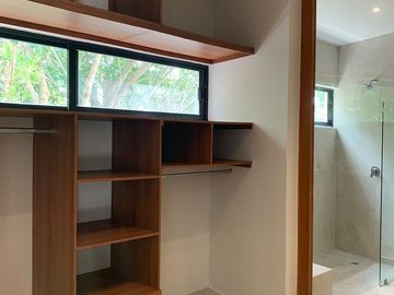 EXCLUSIVA PROPIEDAD EN RESIDENCIAL CABO NORTE MERIDA