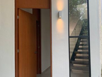 EXCLUSIVA PROPIEDAD EN RESIDENCIAL CABO NORTE MERIDA