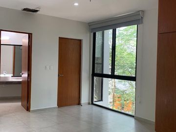 EXCLUSIVA PROPIEDAD EN RESIDENCIAL CABO NORTE MERIDA
