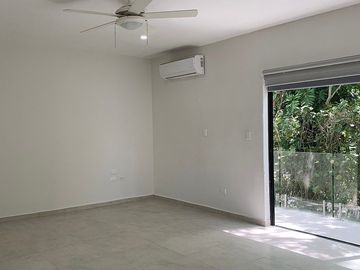 EXCLUSIVA PROPIEDAD EN RESIDENCIAL CABO NORTE MERIDA