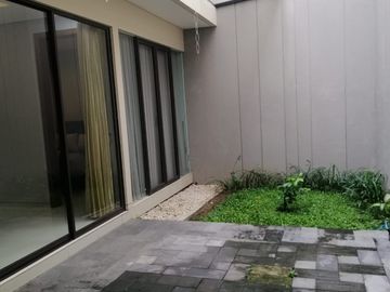 Villa Bukit Regency
