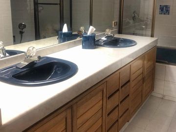 Apartamento en venta de 3 habitaciones en Bogotá, Santa Bárbara.