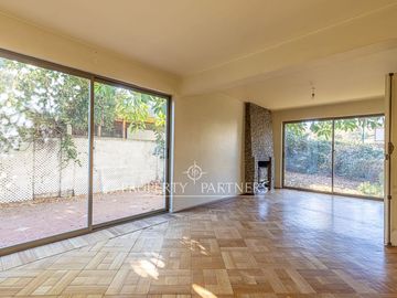 Excelente casa, Alianza Francesa, gran terreno