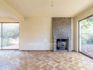 Excelente casa, Alianza Francesa, gran terreno