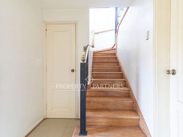 Excelente casa, Alianza Francesa, gran terreno