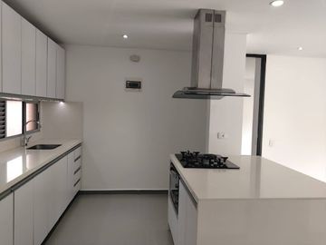 ARRIENDO de APARTAMENTO en MedellÃ­n