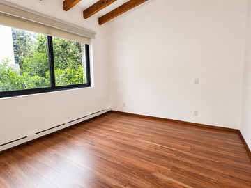 Casa de Lujo en Venta en Club de Golf Los Encinos | A minutos de Santa Fe y Tolu