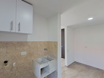 Se Vende Apartamento En Bulevar La Gran Via - Santa Barbara Segundo Piso Con Ascensor Para Vivienda O Inversion