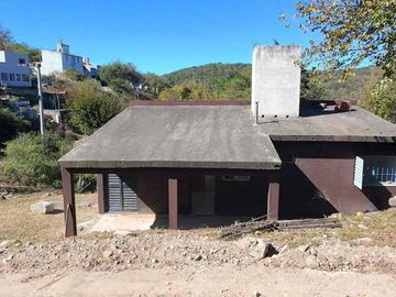 VENTA CASA 1 DORM RIO CEBALLOS APTA CREDITO