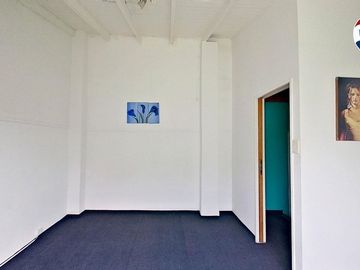 PH 3 AMB EN VENTA EN WILDE CON PATIO Y PARRILLA.