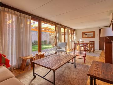 Gran ubicación residencial, luminosa y a pasos de áreas comerciales