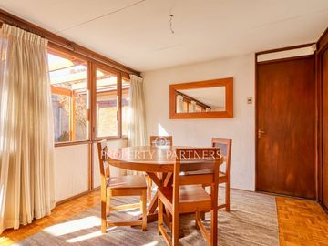 Gran ubicación residencial, luminosa y a pasos de áreas comerciales