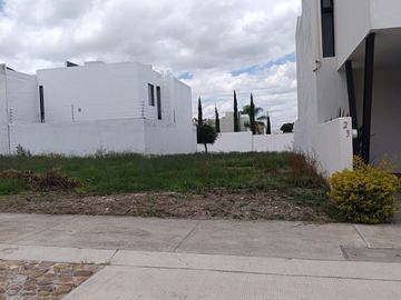 Terreno en Condominio St Ángelo Residence, Aguascalientes