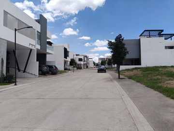 Terreno en Condominio St Ángelo Residence, Aguascalientes
