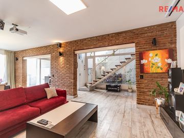 VENTA CASA 5 AMB CON PILETA VILLA DEL PARQUE