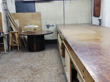 CASA 6 AMB EN MORON VENTA  + LOCAL APTA CREDITO