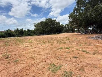 Land for Sale in Toongklom Talman