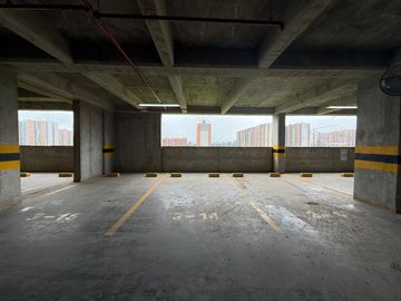 Apartamento en venta de 3 habitaciones con balcón en Madrid, Prosperidad.
