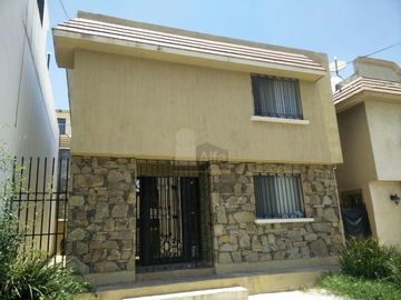 Casa sola en renta en Del Paseo Residencial, Monterrey, Nuevo León