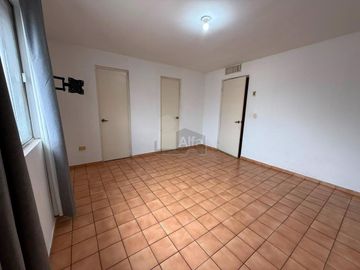 Casa sola en renta en Del Paseo Residencial, Monterrey, Nuevo León