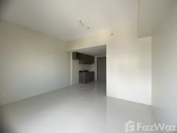 Studio Condo for sale at Kizuna Heights