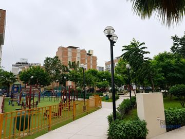 Hermoso Departamento Dúplex En Ate Vitarte - 1er piso