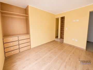 Hermoso Departamento Dúplex En Ate Vitarte - 1er piso