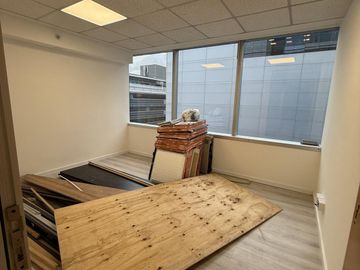 HERMOSAS OFICINAS EN PUERTO MADERO