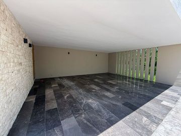HERMOSA CASA EN VENTA EN PASEO DEL JAGUAR COUNTRY CLUB