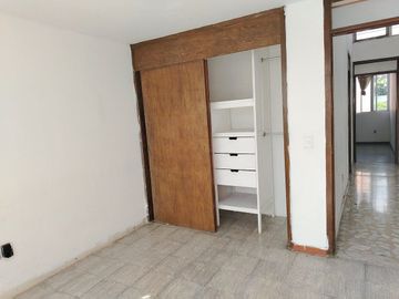 CASA EN RENTA EN LA CIMATARIO, QUERETARO