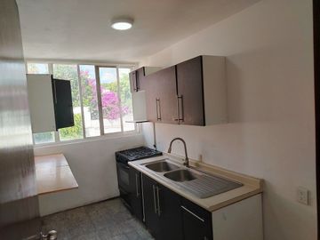 CASA EN RENTA EN LA CIMATARIO, QUERETARO