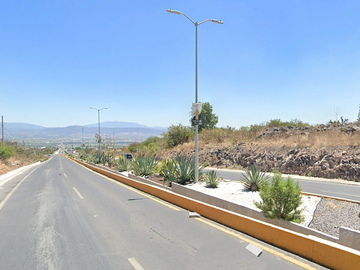 TERRENO COMERCIAL  EN VENTA  EN  SAN JOSÉ EL ALTO QUERÉTARO